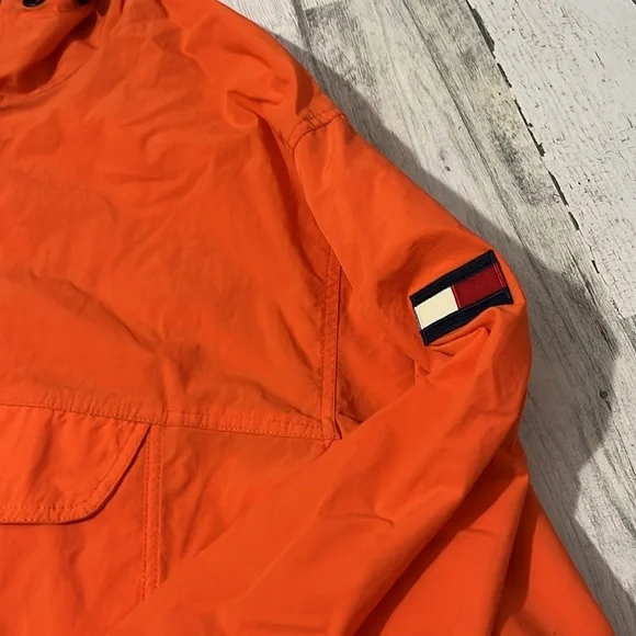 Tommy Hilfiger Vintage Nylon Jacket Size XL - Picture 3 of 9